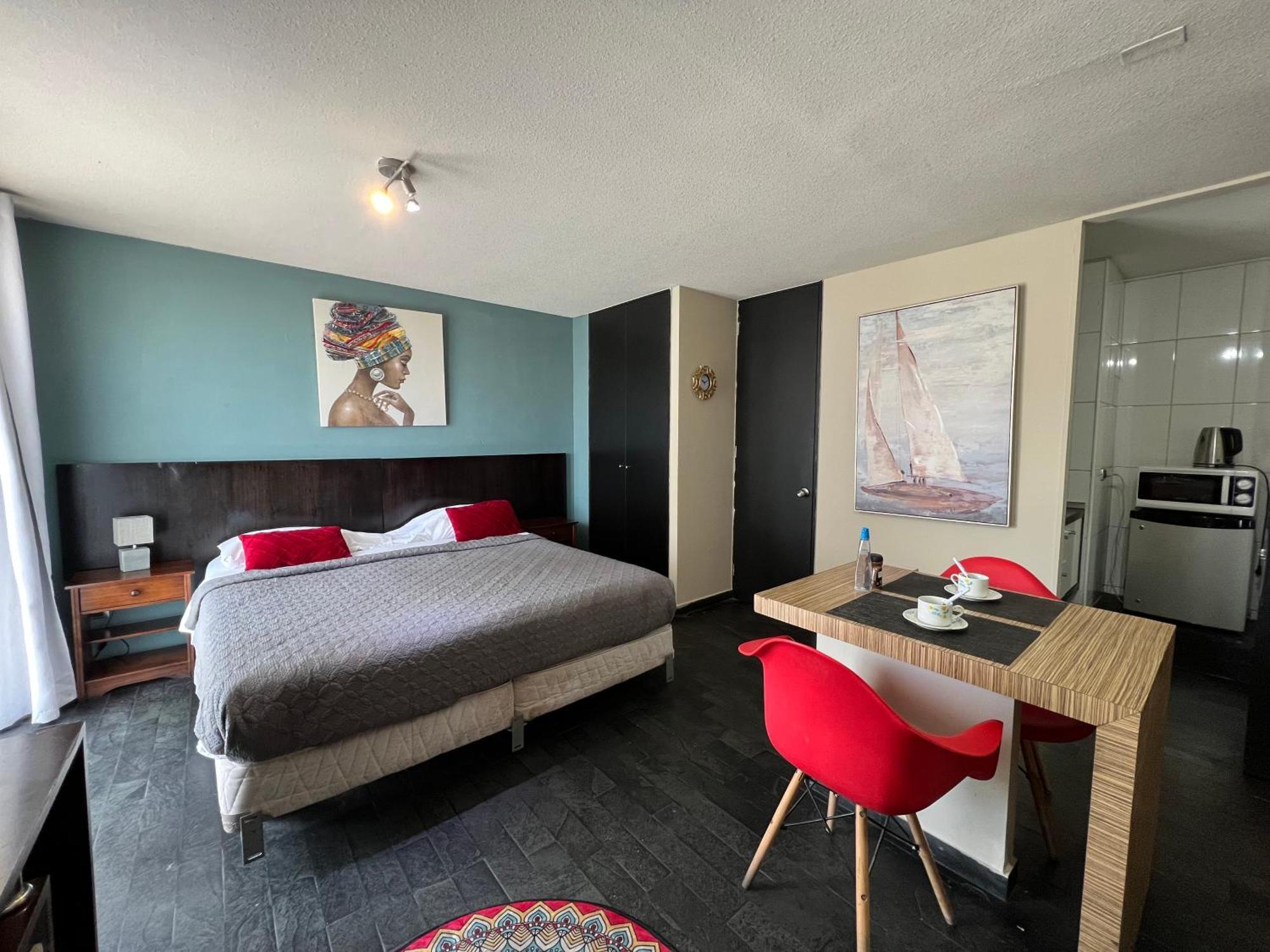 Santa Victoria Room Сантяго Екстериор снимка